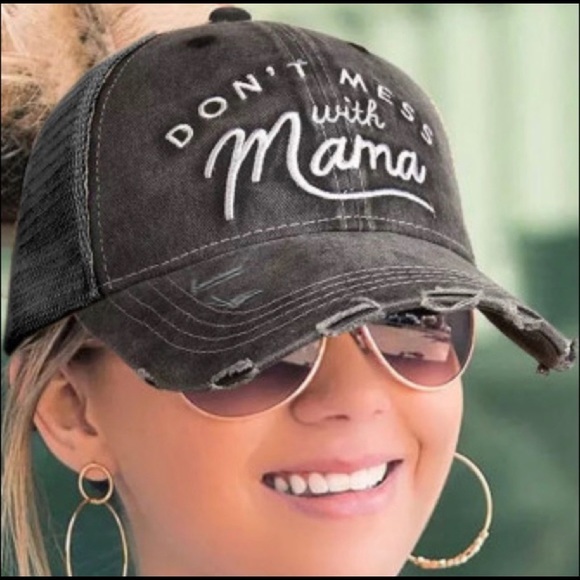 Accessories - Distressed Embroidered baseball-style cap “Don’t mess with mama” New in package